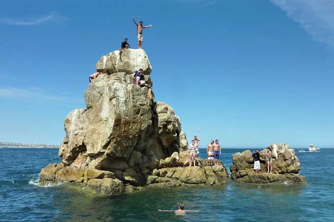 Pelican Rock Cliff Diving
