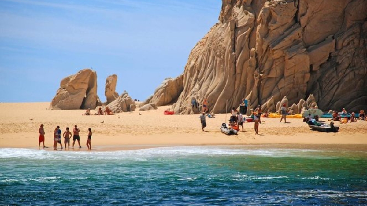 Can You Swim At Lovers Beach Cabo? A Los Cabos Swimmable Beach