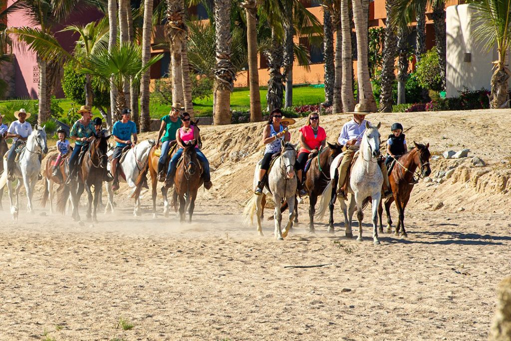 Cuadra San Francisco - Group beach trail