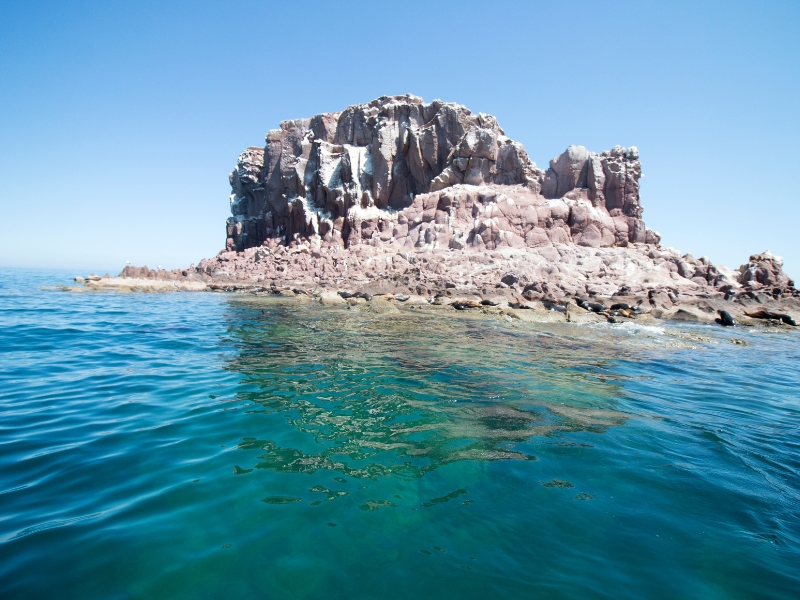 Isla Espiritu Sano Rock Formation image 