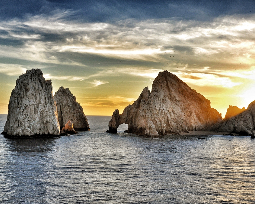 Cabo San Lucas Sunset over the Arch at Land's End