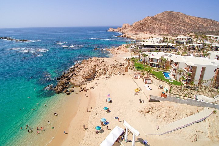 Chileno Bay. Blue Flag Beach.