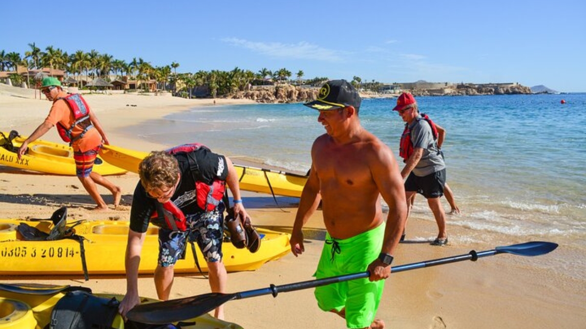 Kayaker getting ready on Chileno Beach