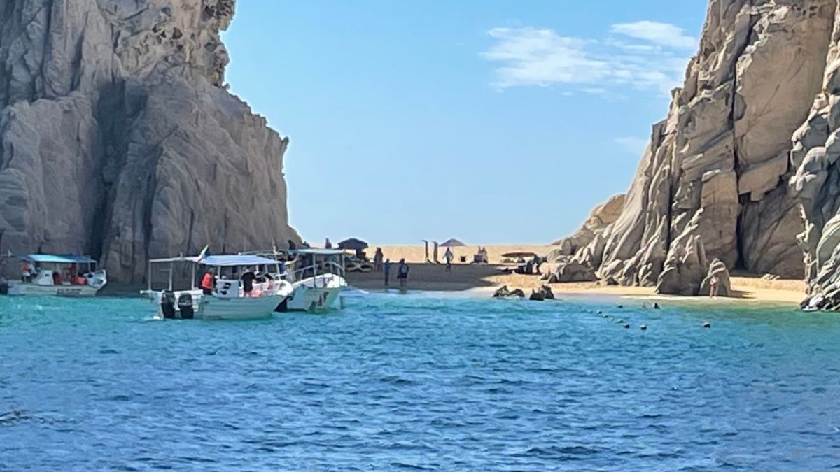 Water Taxis at Lovers Beach